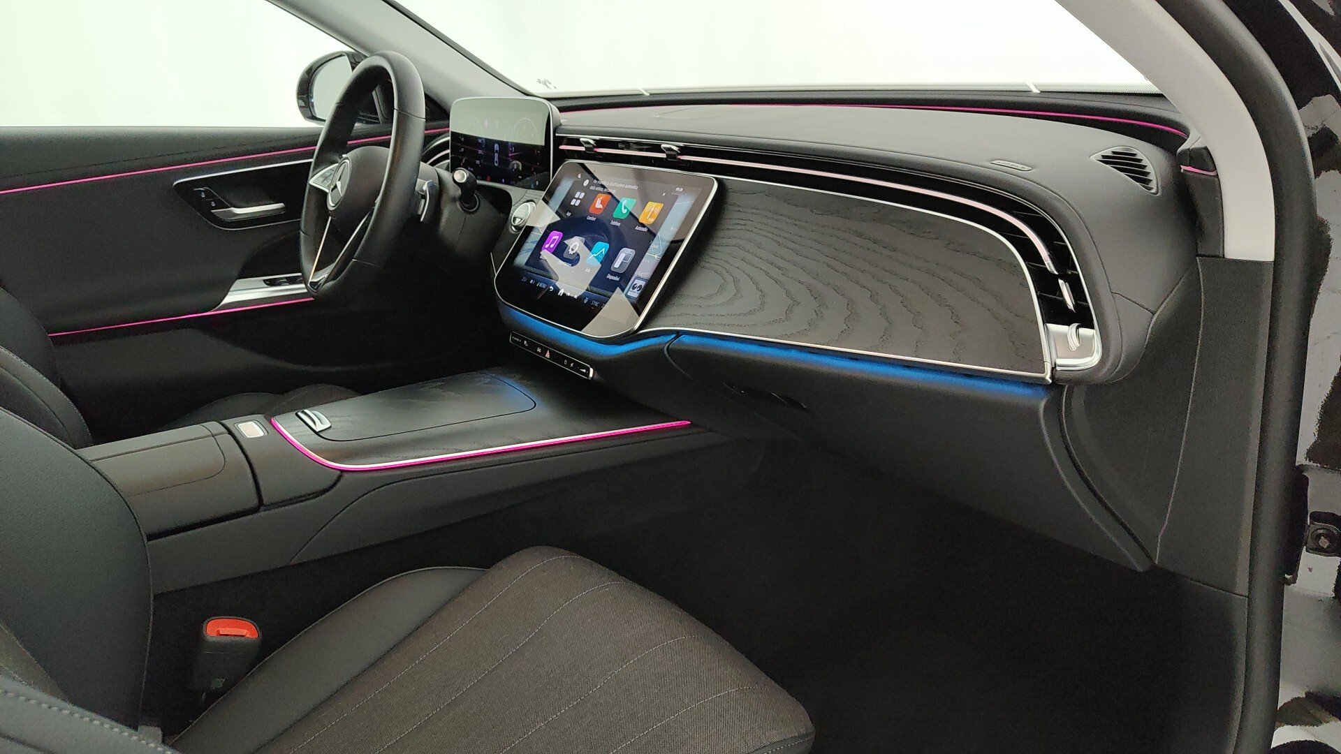 Mercedes-Benz E 220d