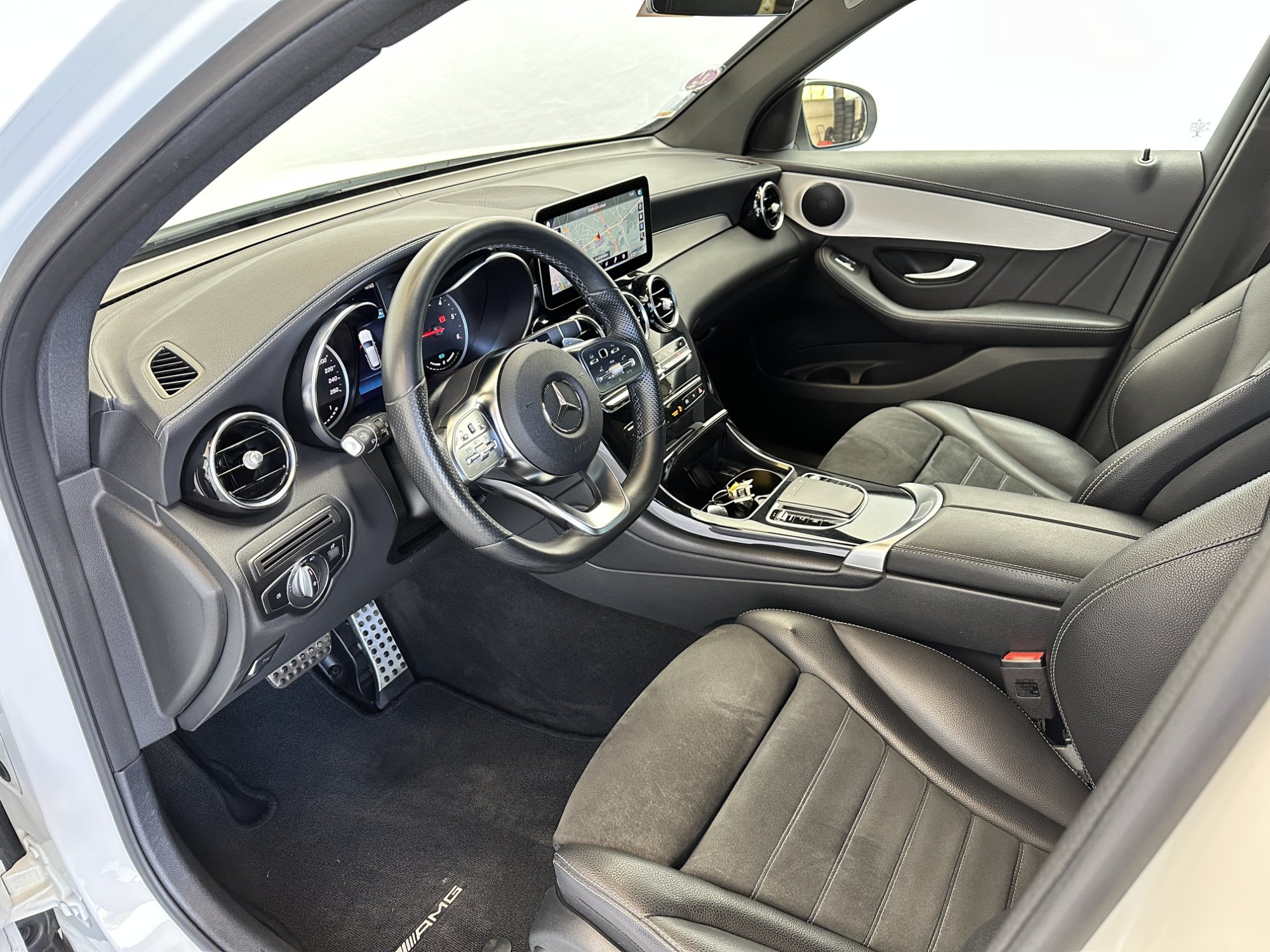 Mercedes-Benz GLC 300de AMG Line – 4-Matic