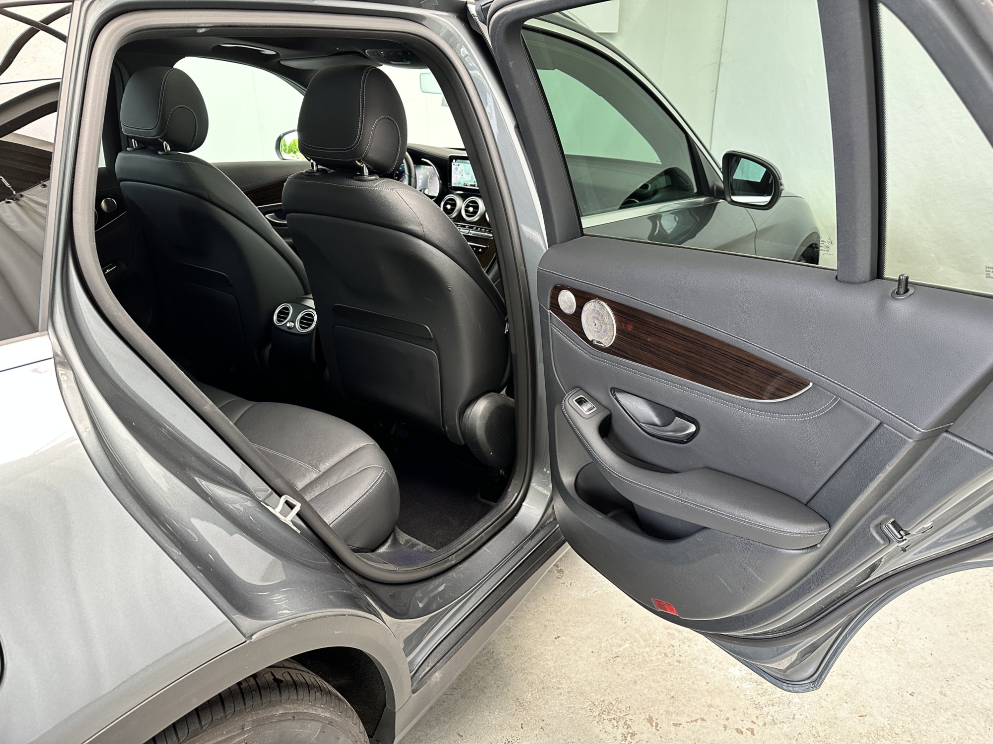 Mercedes-Benz GLC 300de Business Executive – 4-Matic