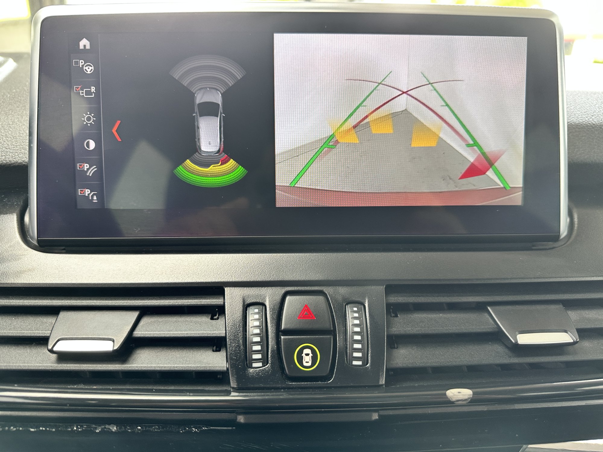 BMW 2 Series Active Tourer 216d Business