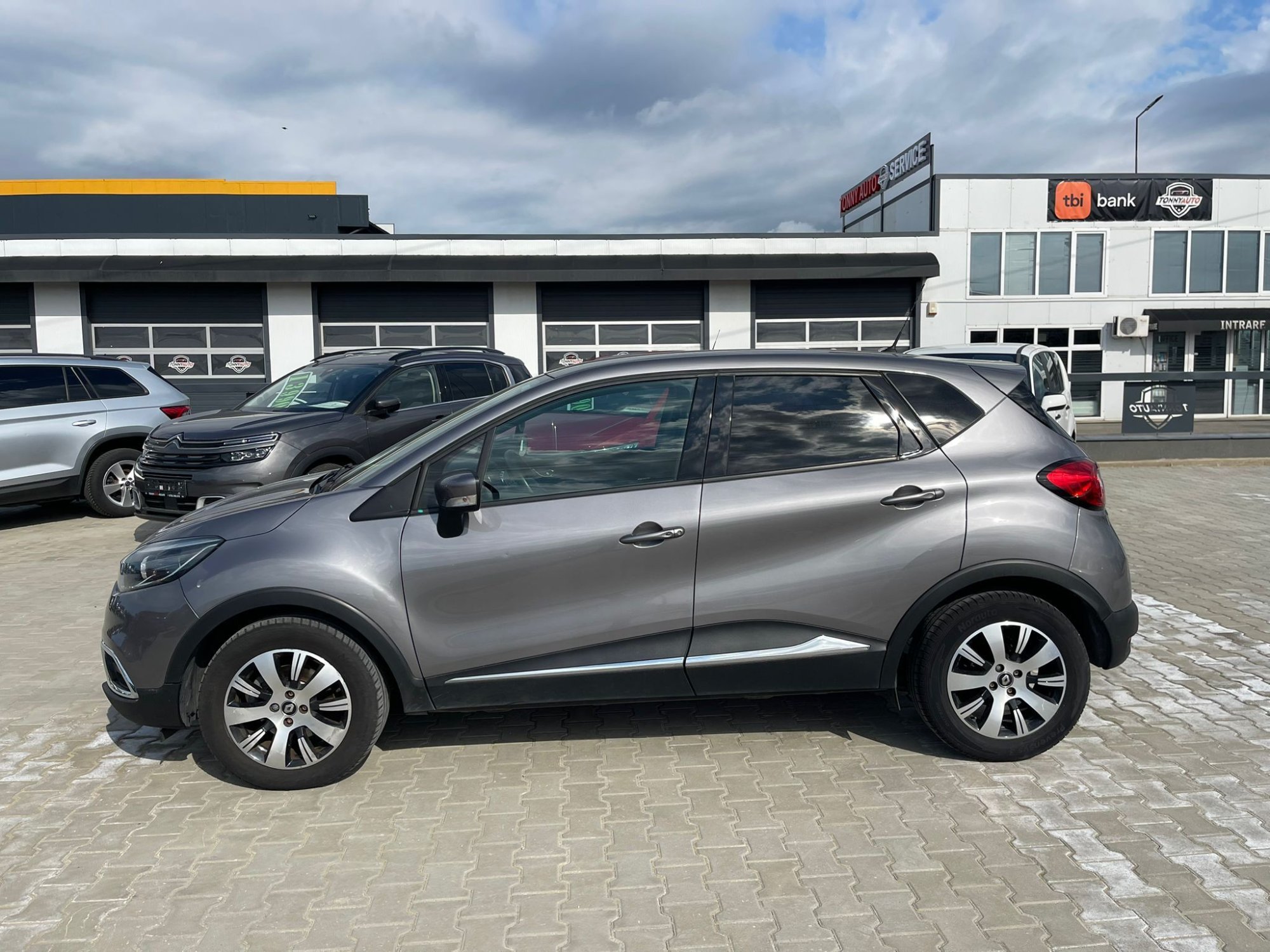 Renault Captur 1.2 Business