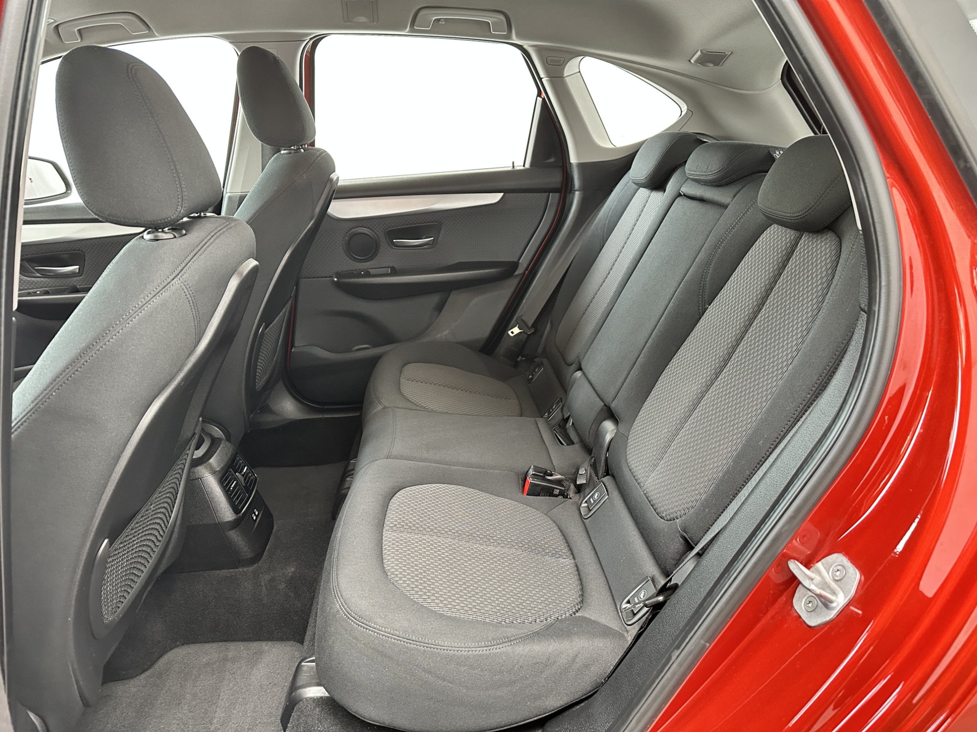 BMW 2 Series Active Tourer 216d Business