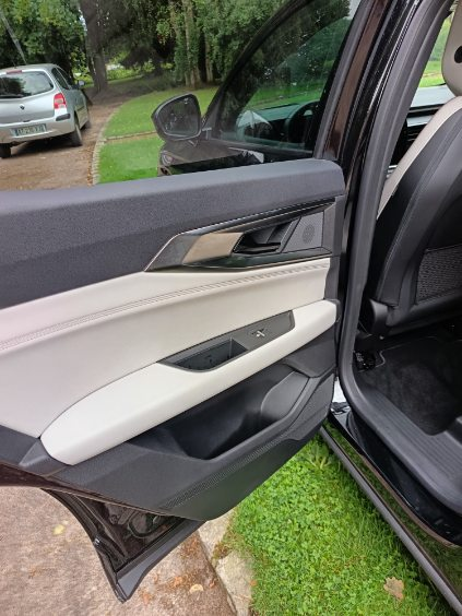 RENAULT Espace E-tech Hybrid 200 Iconic