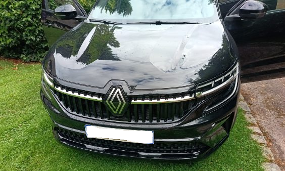 RENAULT Espace E-tech Hybrid 200 Iconic