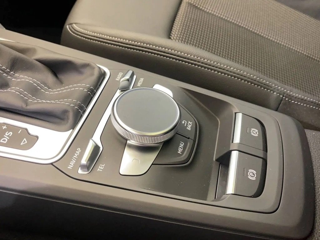 Audi Q2 35 TDI 150ch S-LINE PLUS QUATTRO GARANTIE CONSTRUCTEU