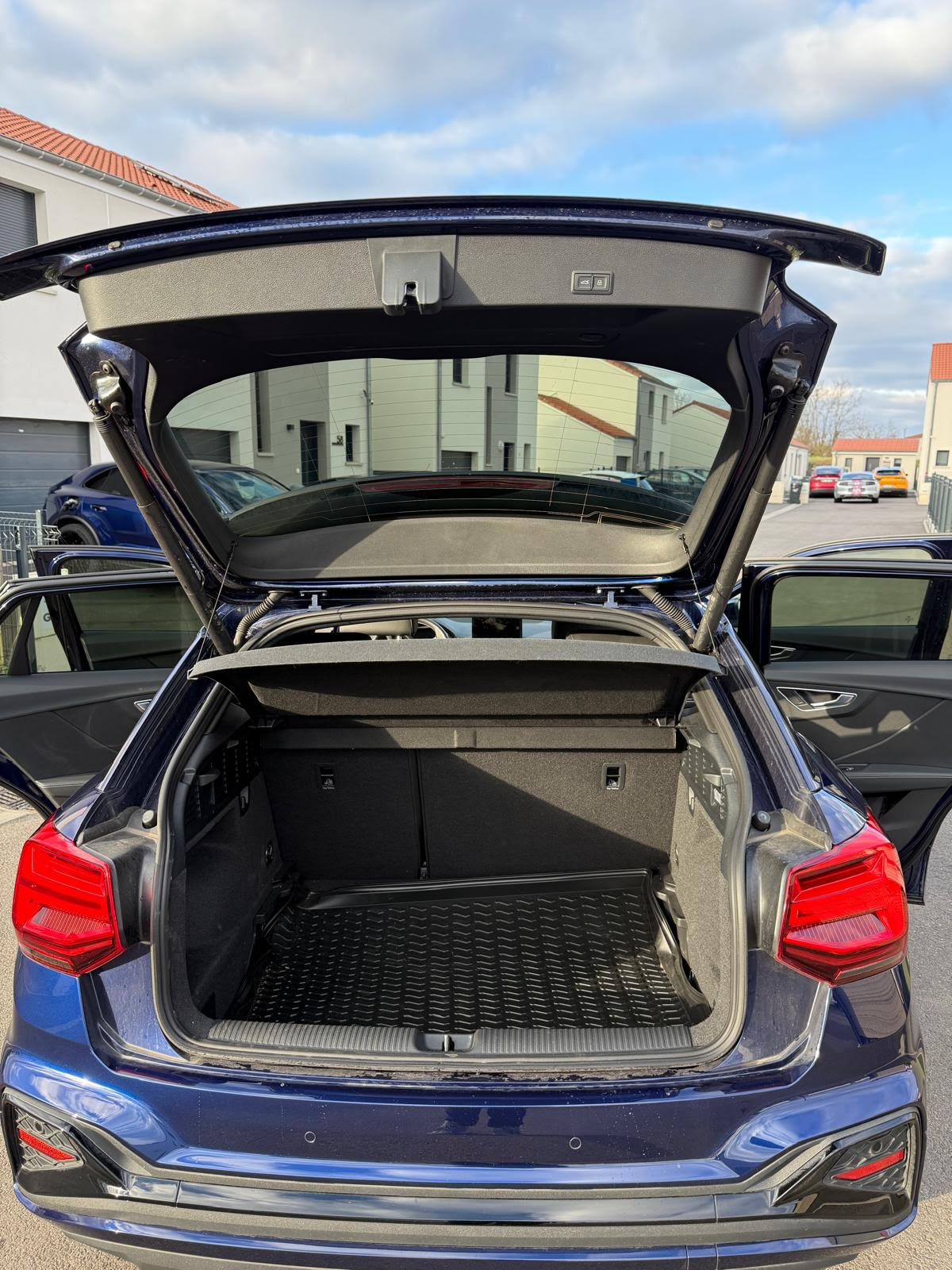 AUDI Q2 35 TDI 150CH S TRONIC 7 S LINE PLUS