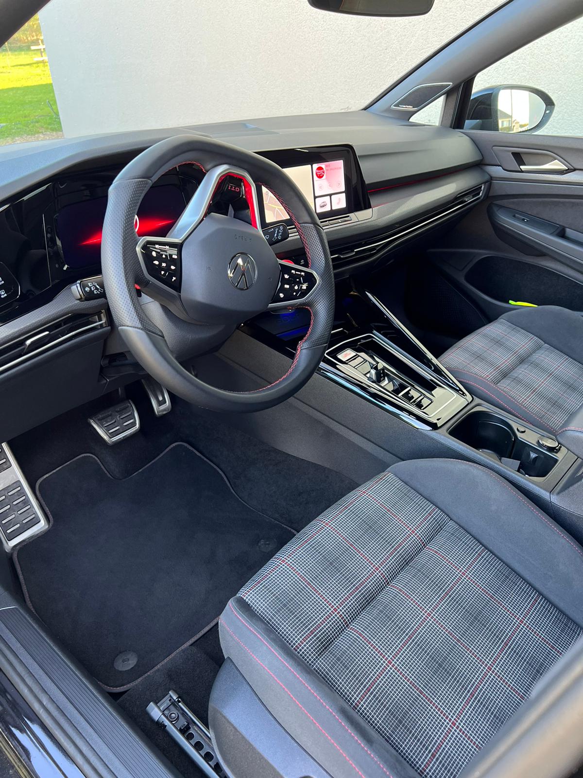 Golf 8 245ch DSG7 GTI