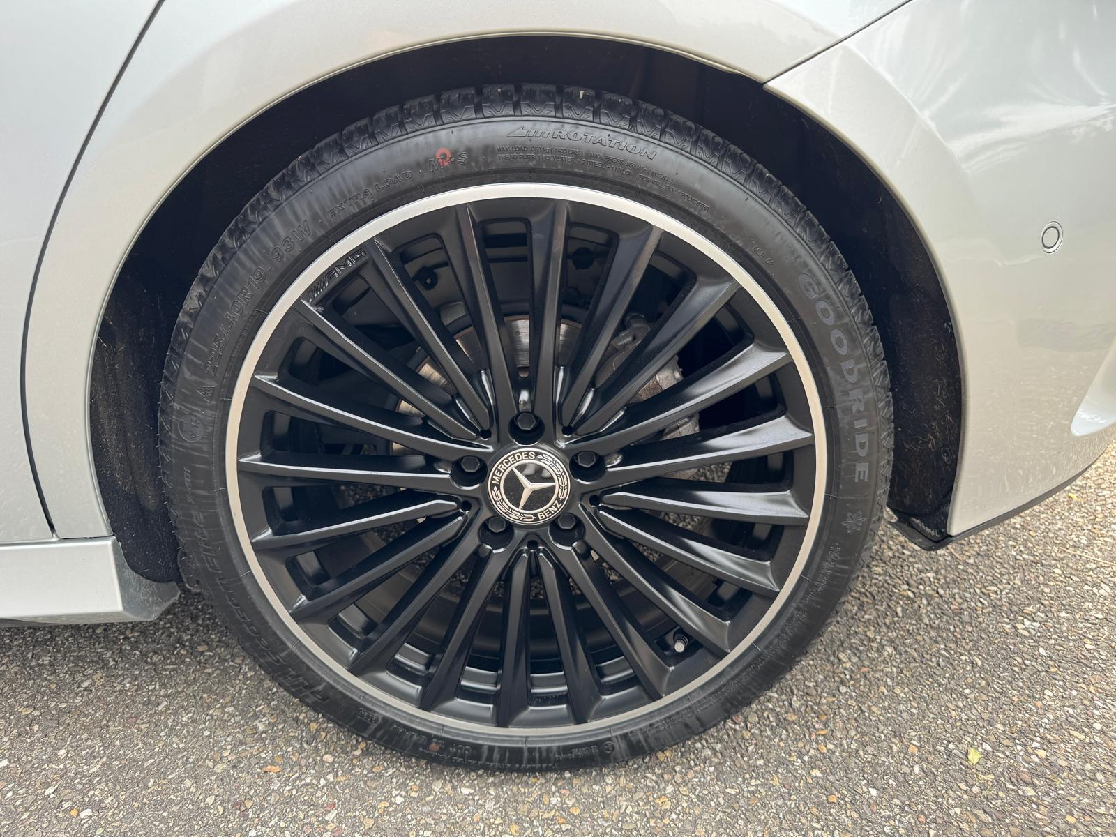 Mercedes Classe A Berline 200 d 150ch Line 8G-DCT AMG GARANTIE CONSTRUCTEUR JUSQU’EN MAI 2026