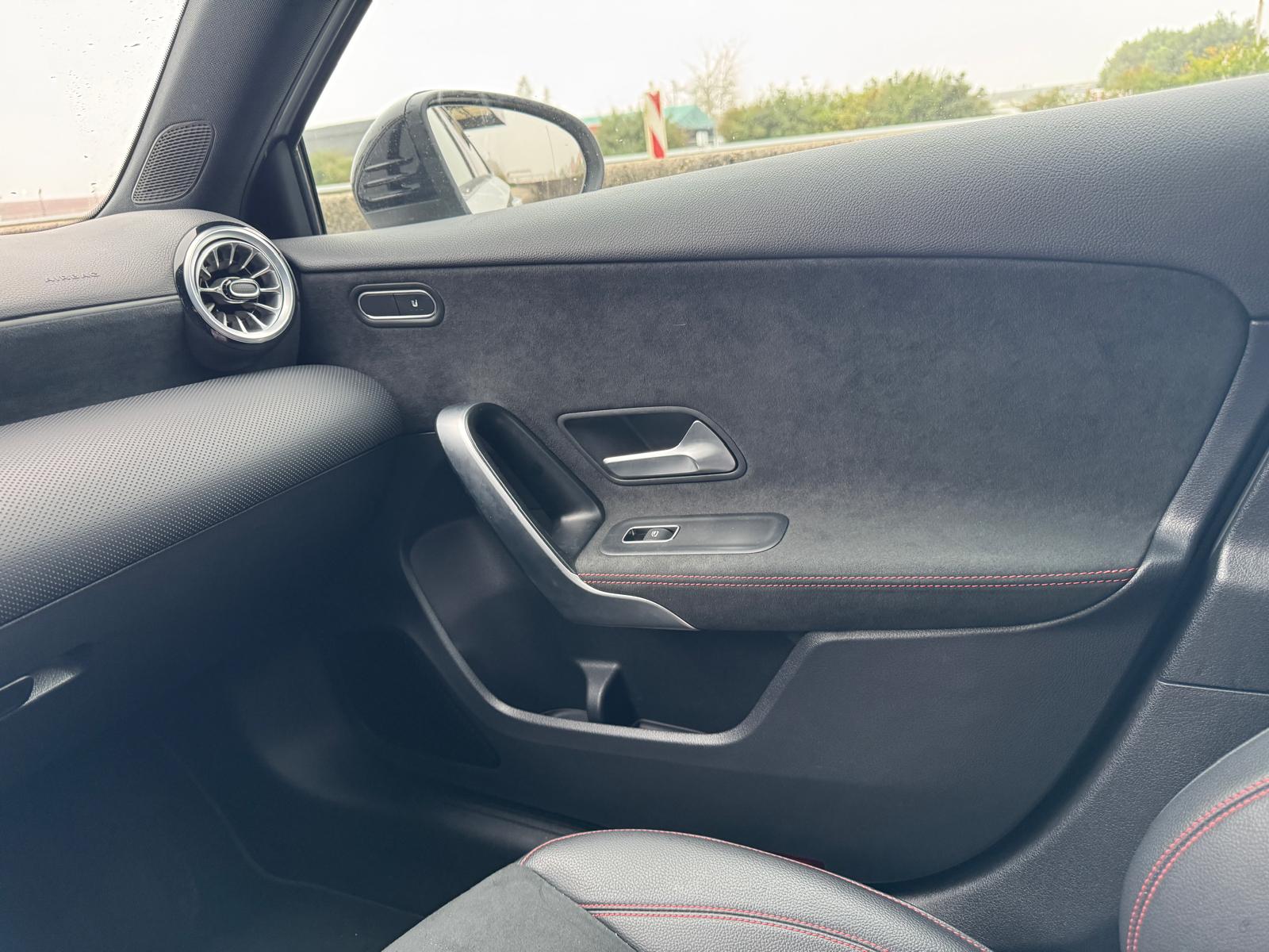 Mercedes Classe A Berline 200 d 150ch Line 8G-DCT AMG GARANTIE CONSTRUCTEUR JUSQU’EN MAI 2026