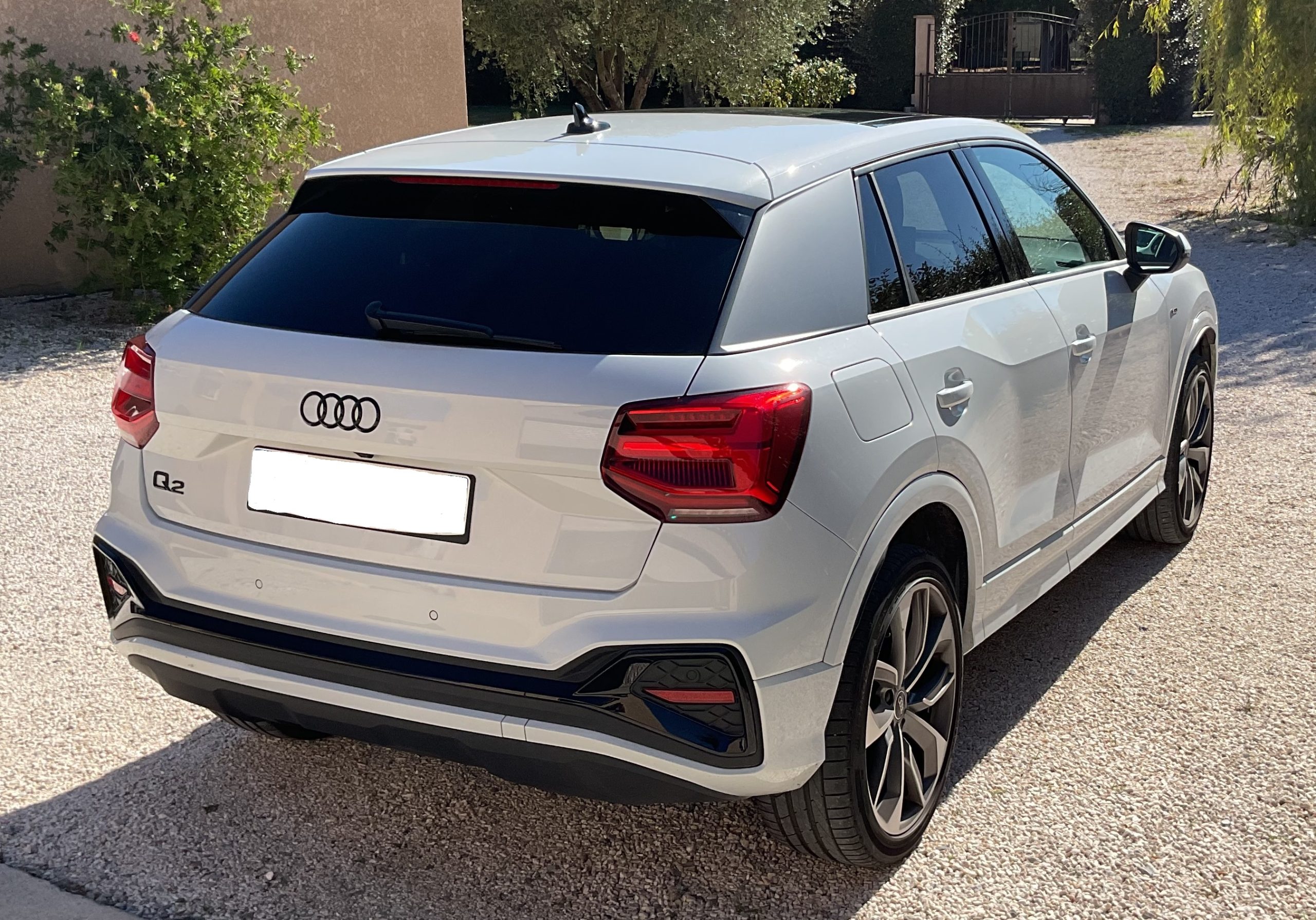 AUDI Q2 TDI 150 S line plus S-tronic