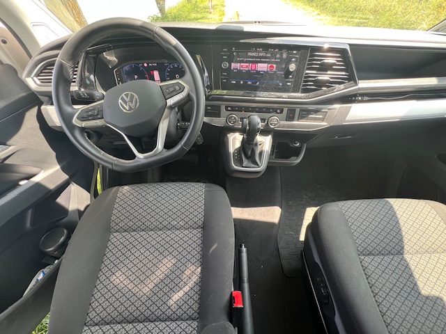 VOLKSWAGEN T6.1 California Beach Tour 150DSG 7places